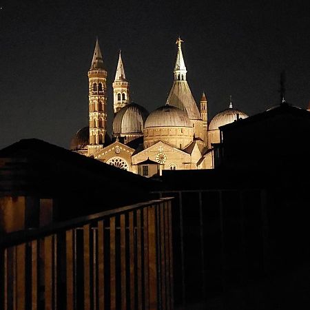 Appartamento SubitoSanto Bilocale Gigliola 9A - Con terrazzo esclusivo Vista cupola Basilica di Sant'Antonio- Padova Esterno foto